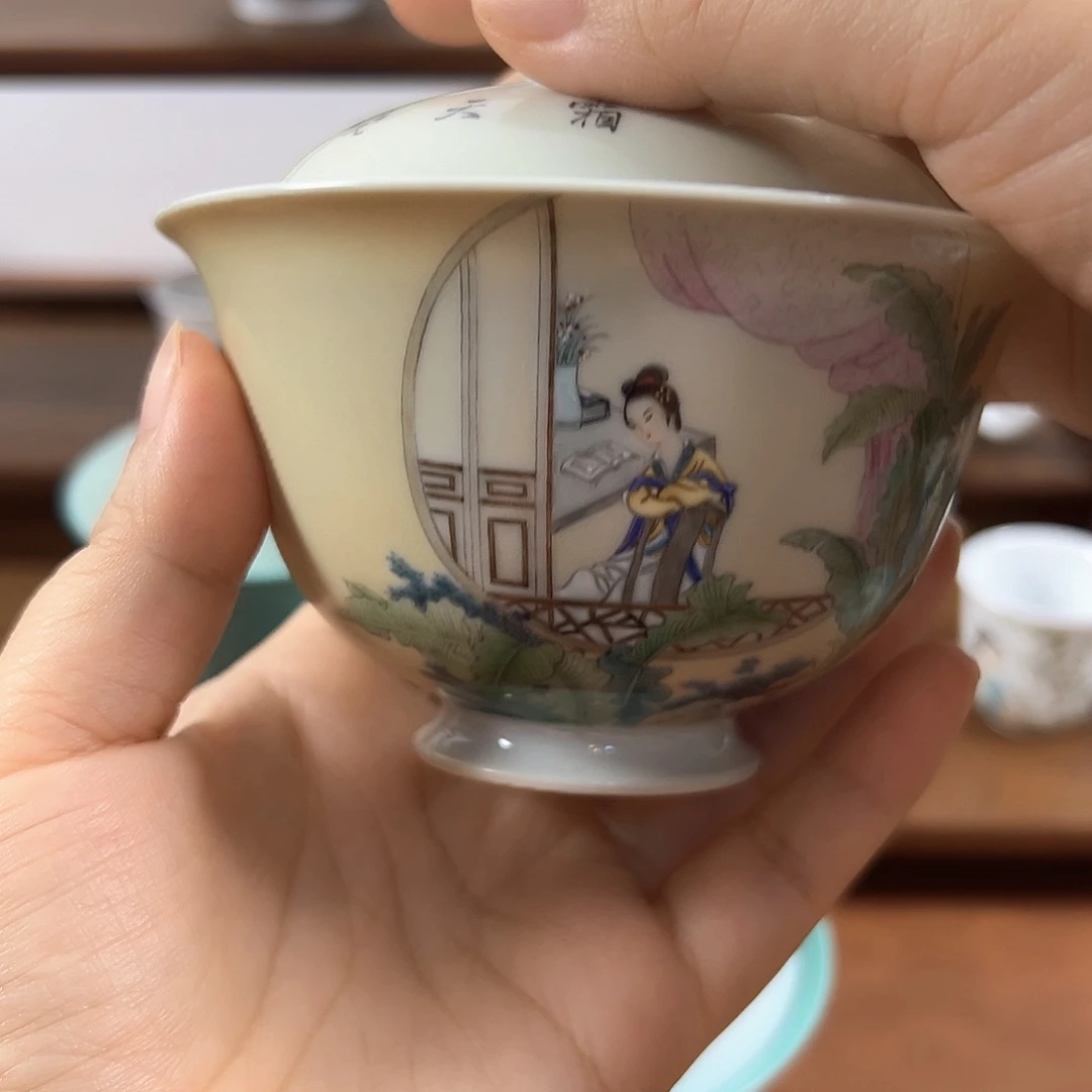 靖***靖粉彩古画仕女主人杯～