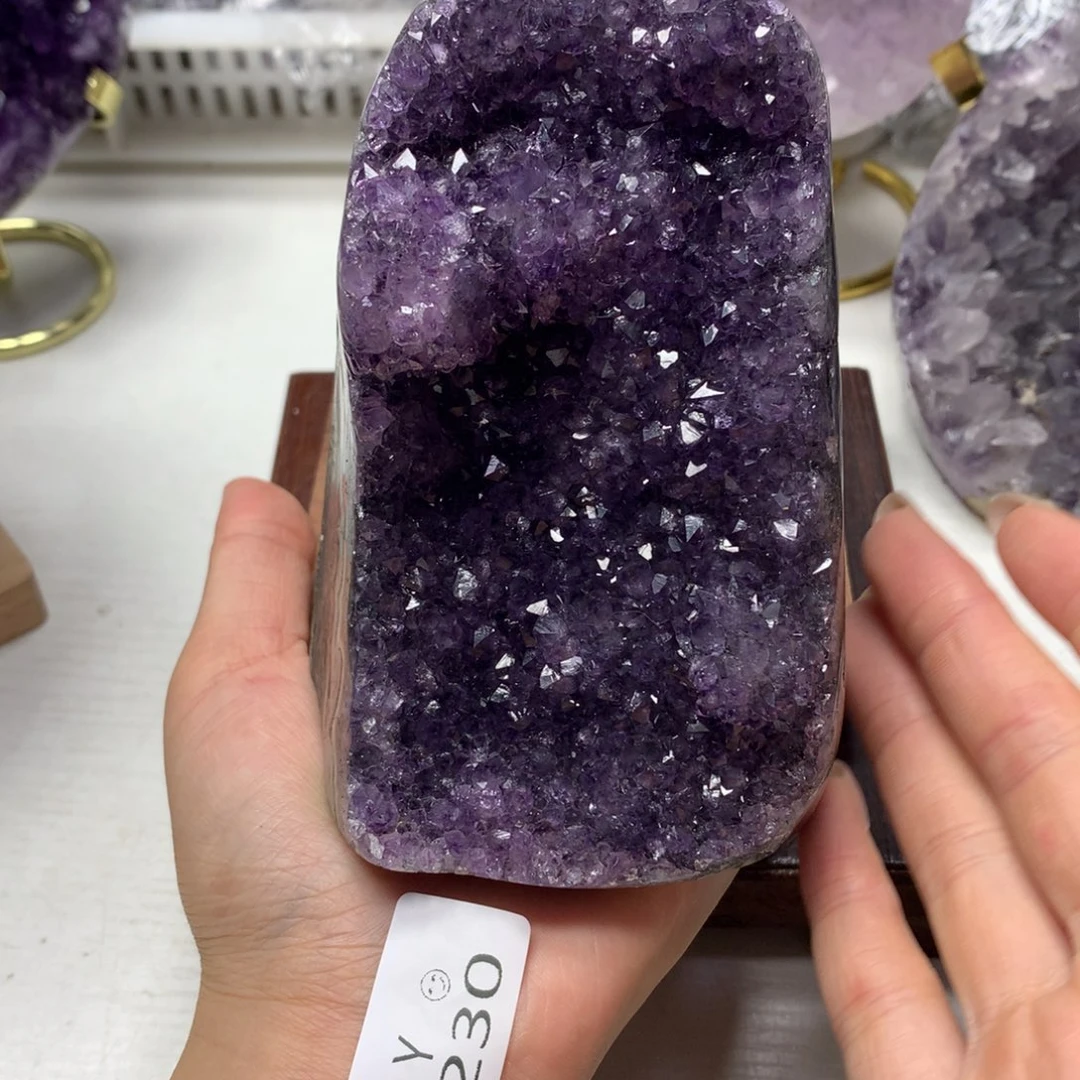 水晶摆件未镶嵌水晶