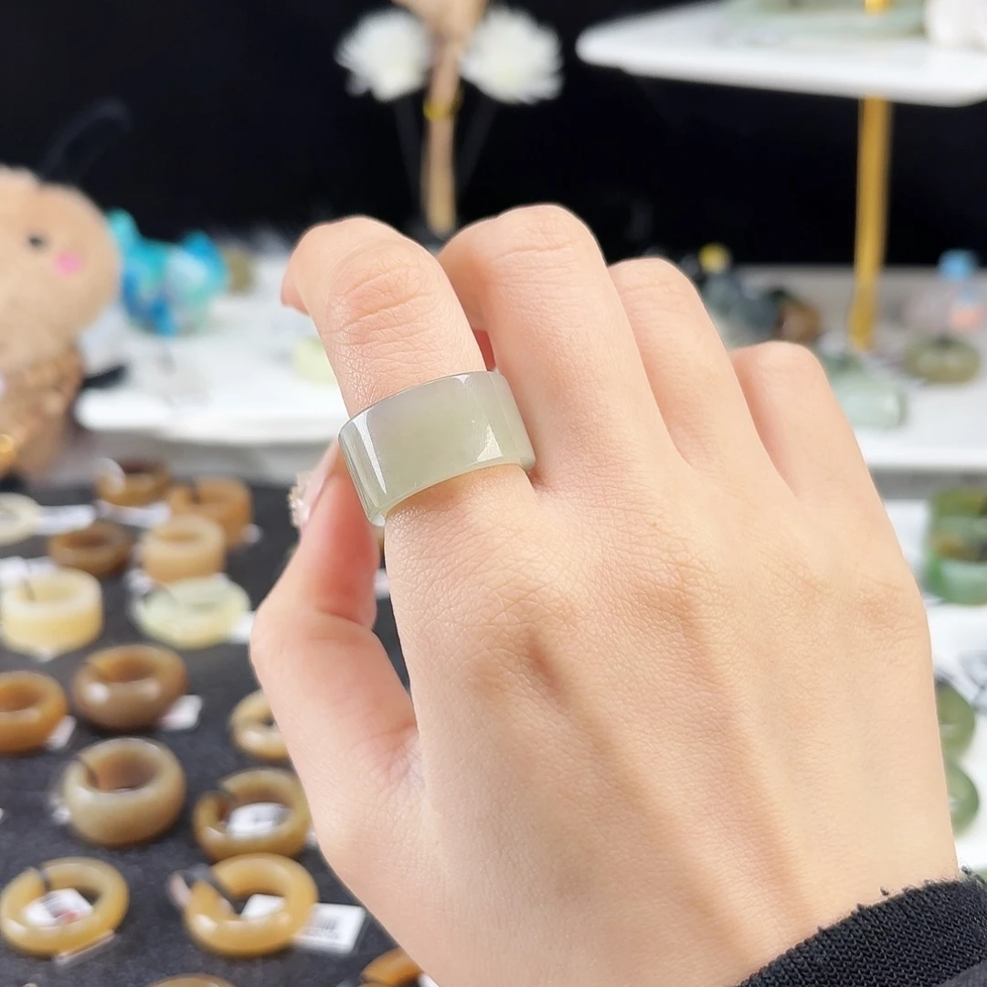 和田玉未镶嵌戒指P37冰晴水直切17不退换