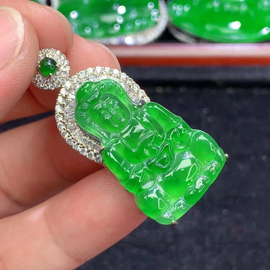 【闪购商品】翡翠未镶嵌颈饰翡翠