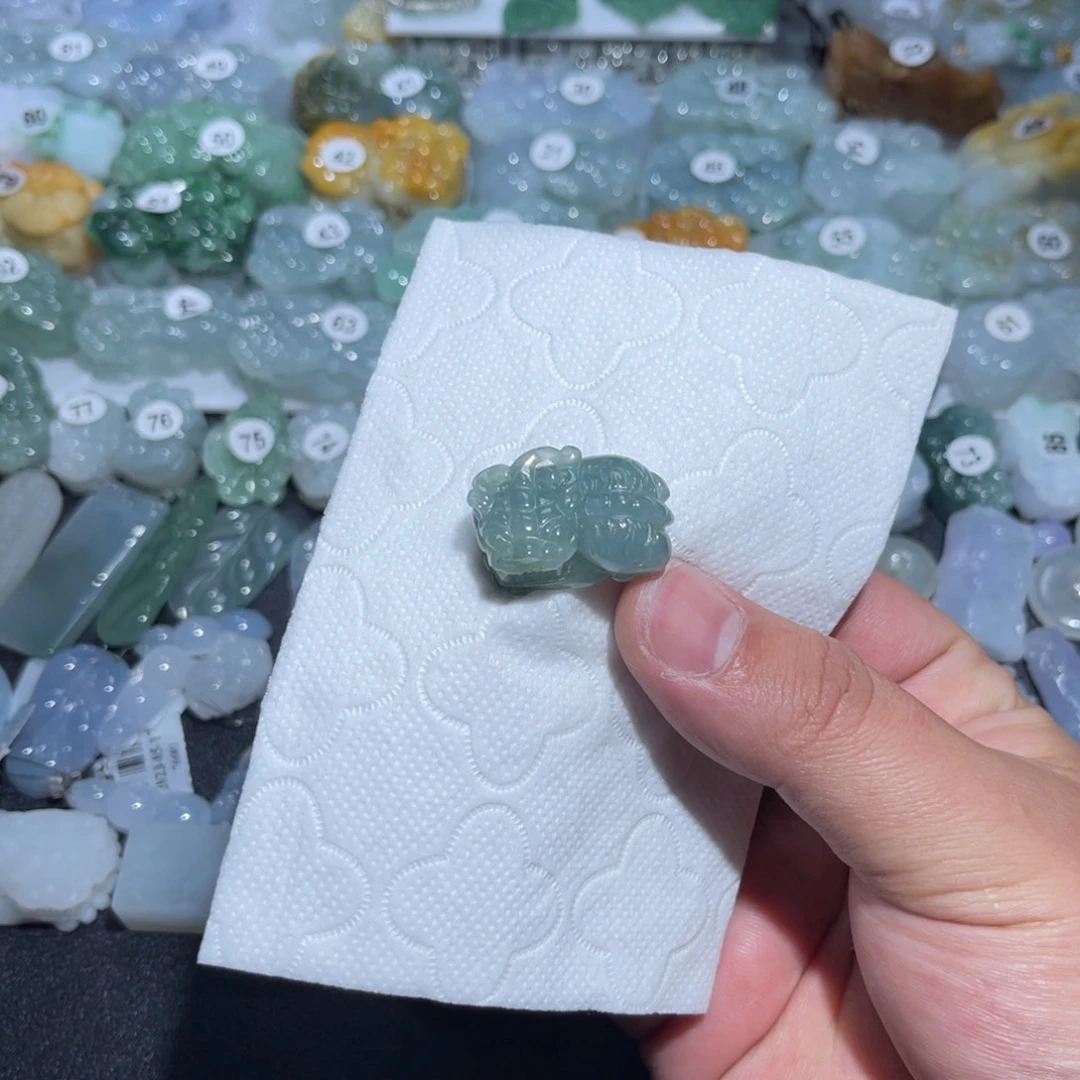 翡翠未镶嵌颈饰天然