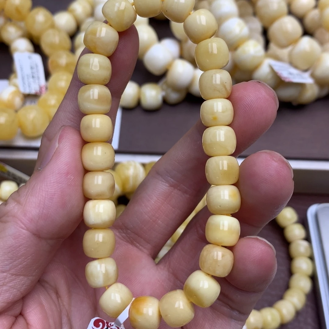 琥珀未镶嵌珠宝奇石13