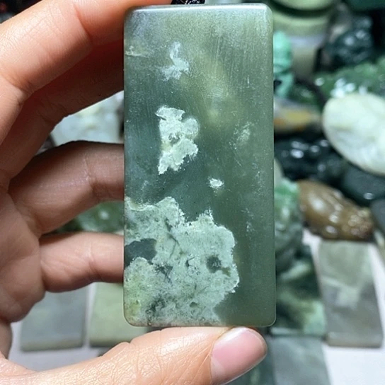 未镶嵌和田玉（糖玉）珠宝半成品