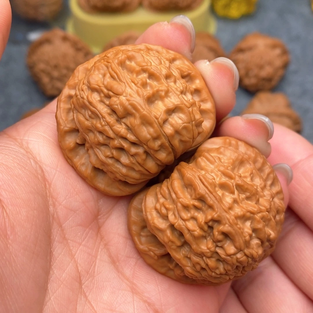 文玩核桃把件迷*毕业球白41全品