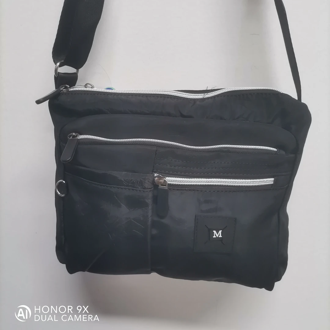 经典时尚单肩斜挎包8206