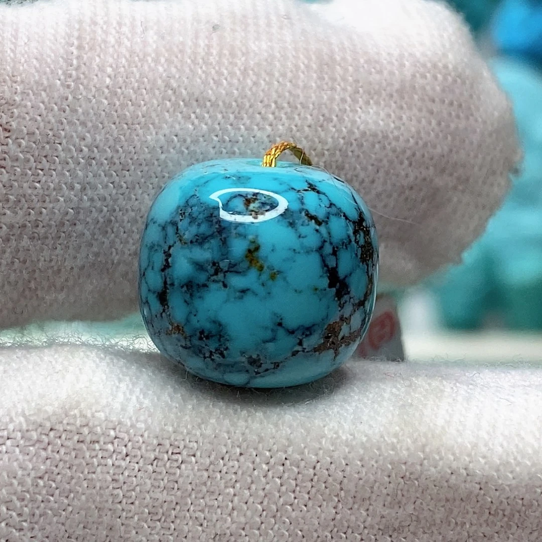 绿松石未镶嵌天然原矿 地大质检13.2mm