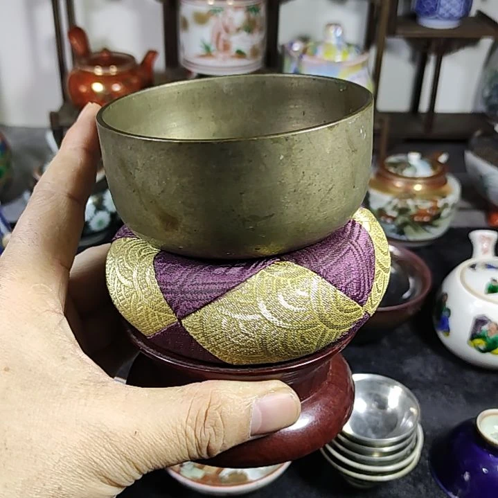 杯30包邮，偏远地区不包邮，中古品不保全新