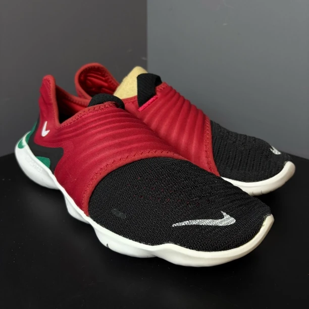 95新 maje 42.5码 Free RN Flyknit 3.0 赤足3.0 跑鞋 黑红 无盒