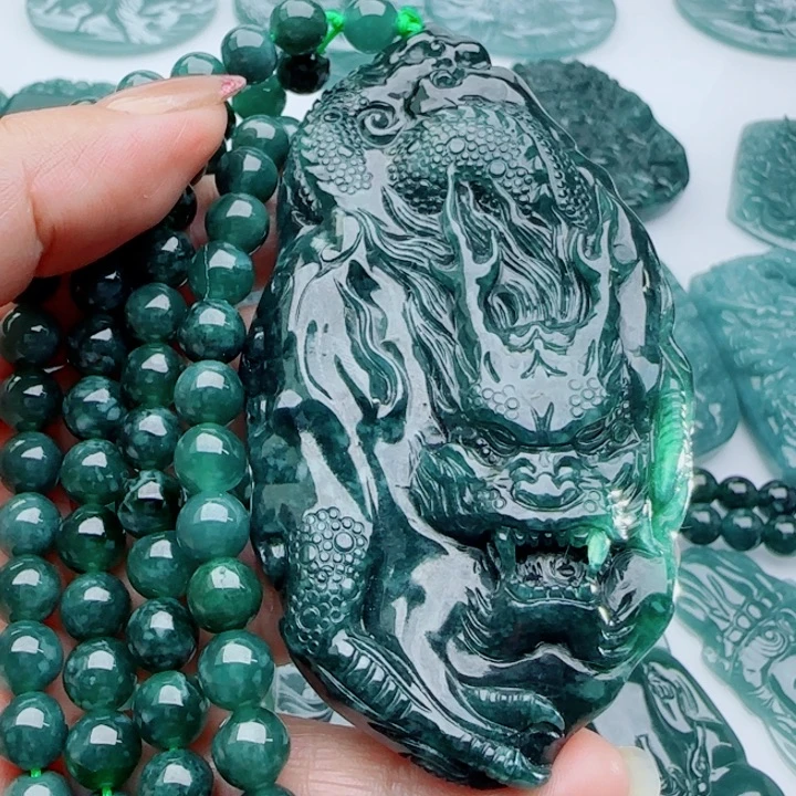 翡翠未镶嵌颈饰多样性发货天然A货翡翠