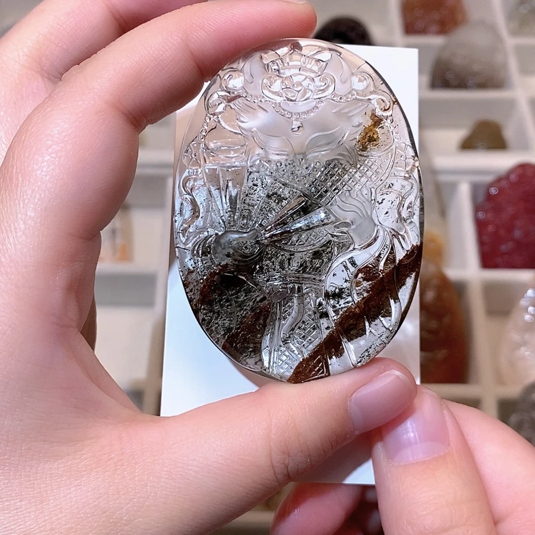 未镶嵌水晶颈饰幽灵