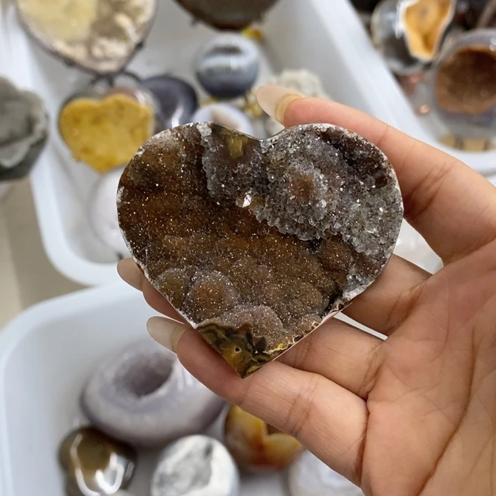 珠宝半成品未镶嵌紫晶