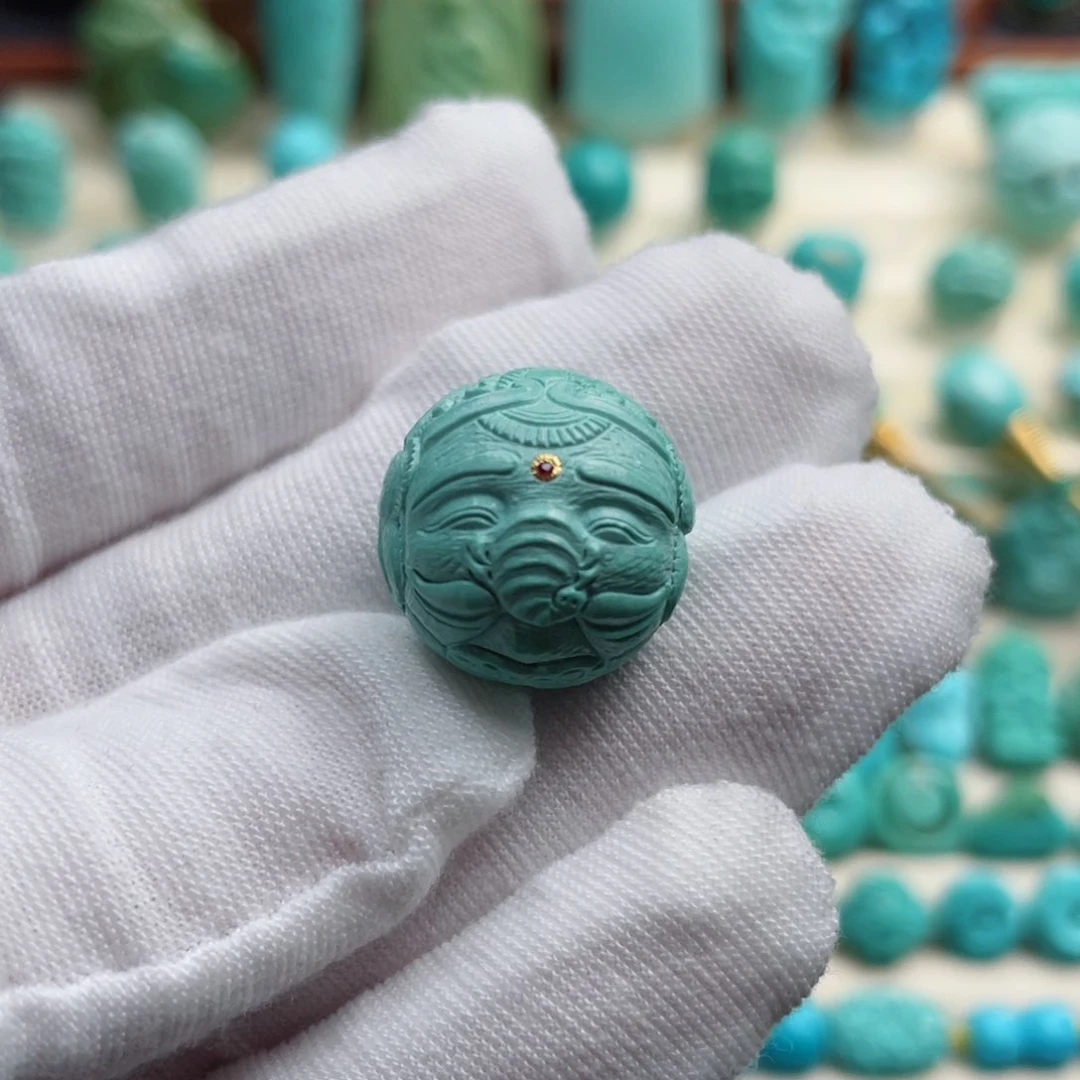 未镶嵌绿松石珠宝奇石