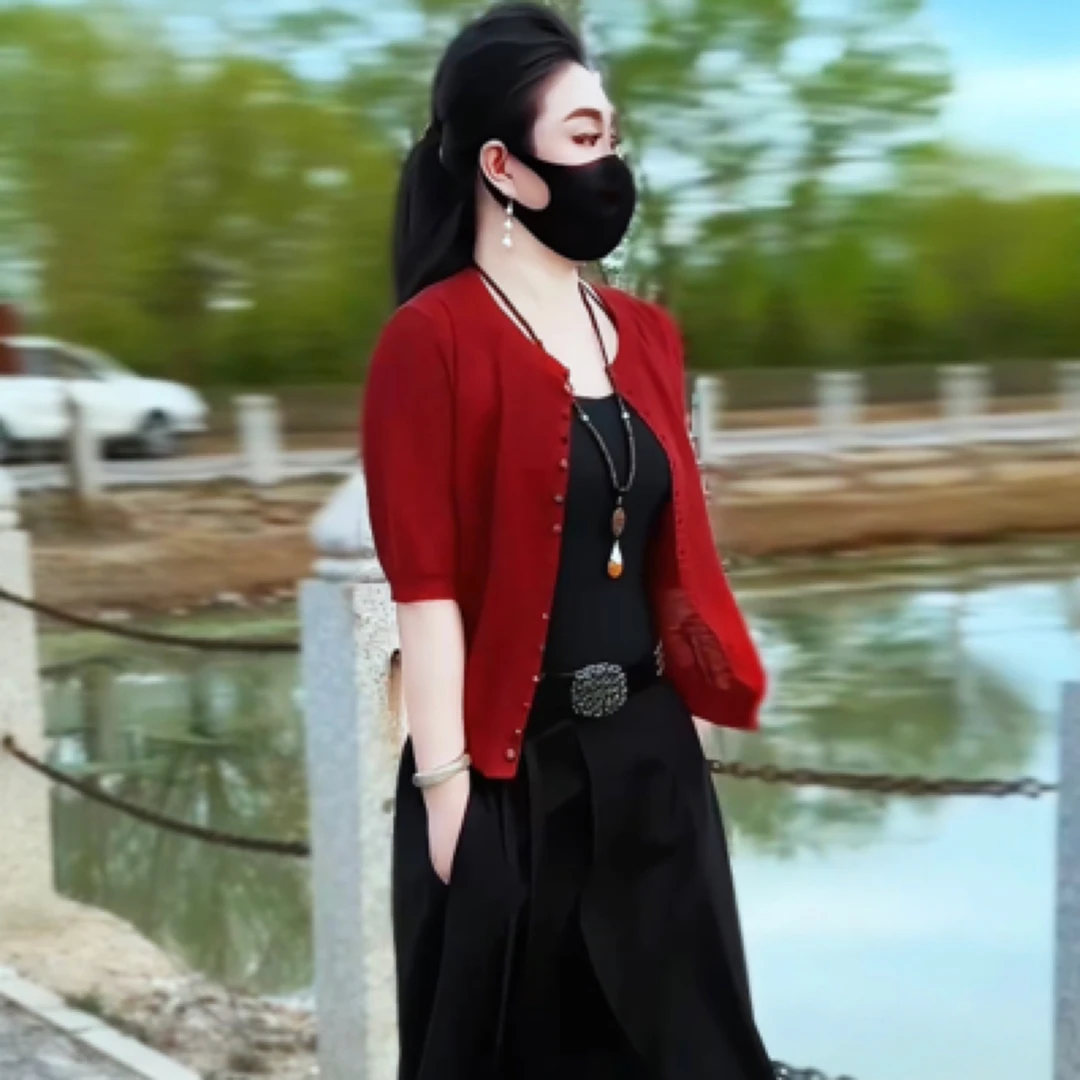 新款针织麻线扣扣开衫