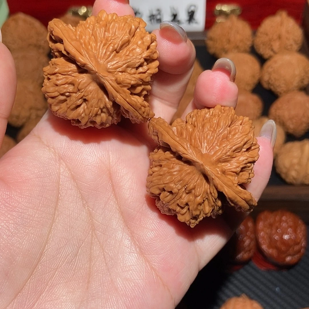 文玩核桃吊坠四座楼