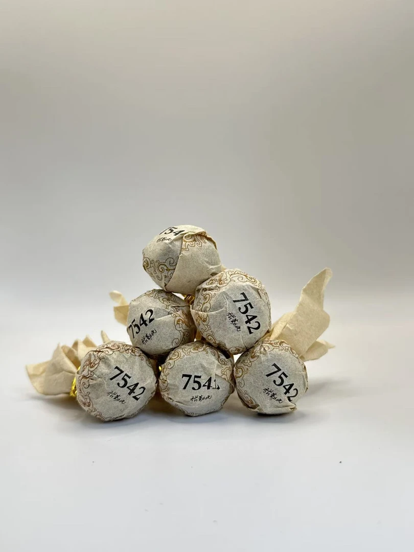 【临茶印象】2016年7542（普洱生茶）8g/龙珠