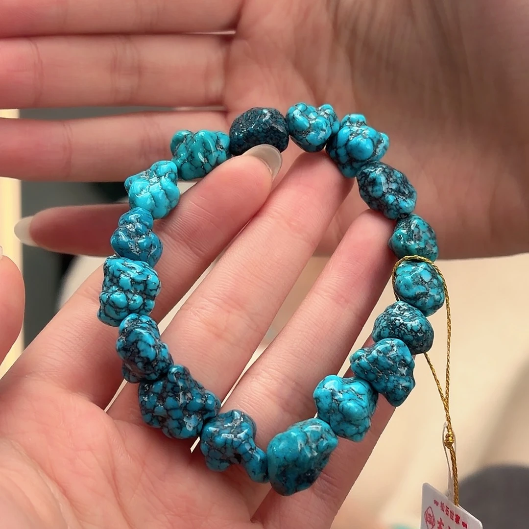 绿松石未镶嵌颈饰