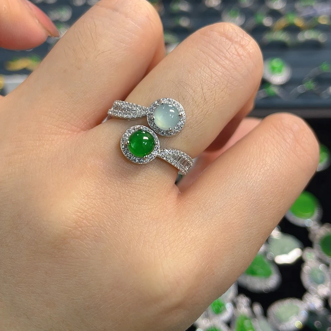 未镶嵌戒指翡翠戒指