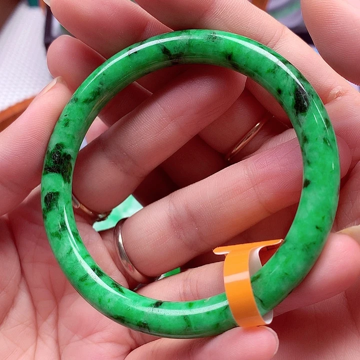 未镶嵌手镯翡翠翡翠