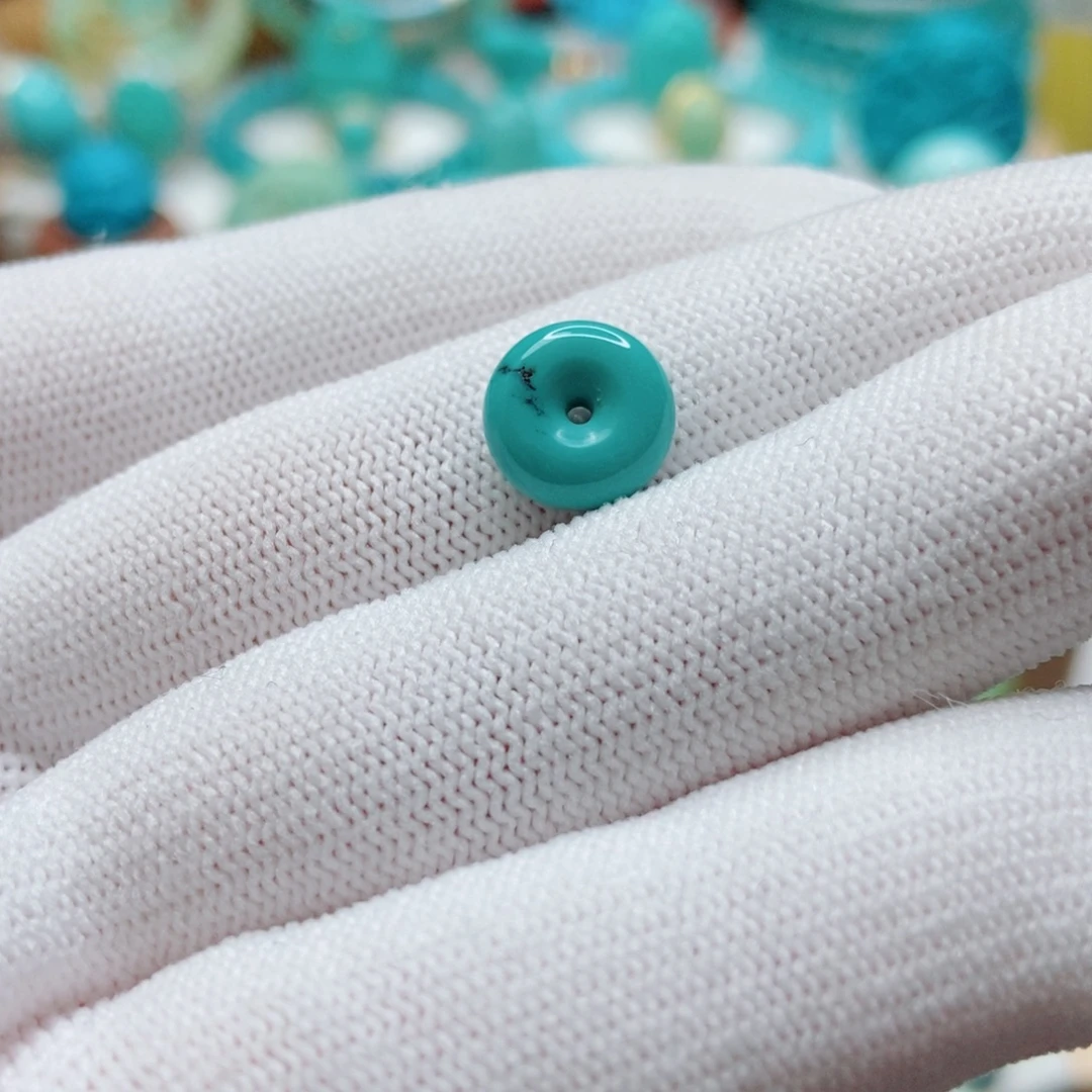 绿松石未镶嵌扣子