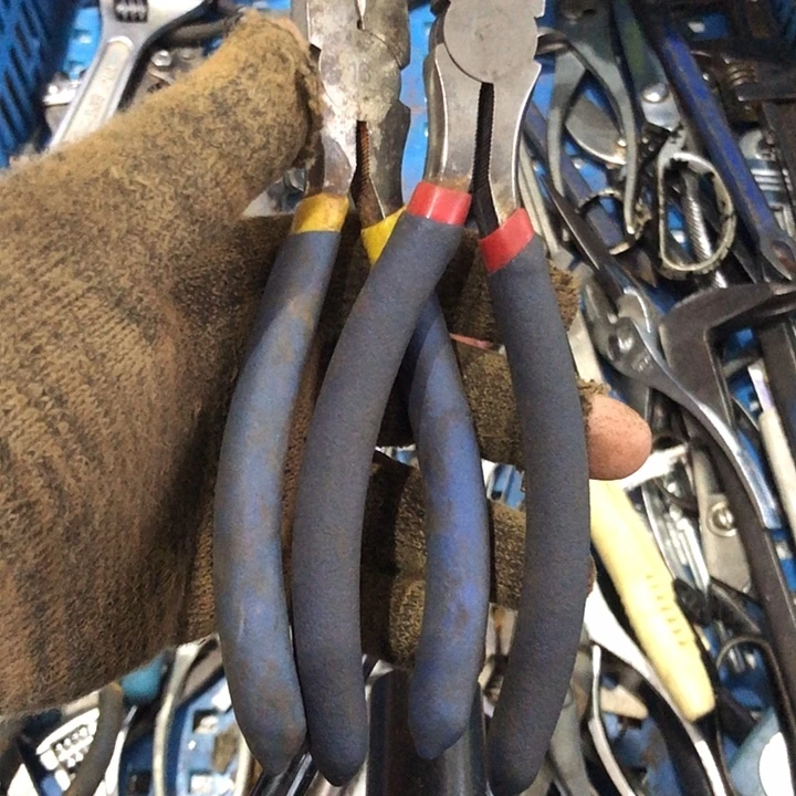 刘***平厚款五金工具工艺