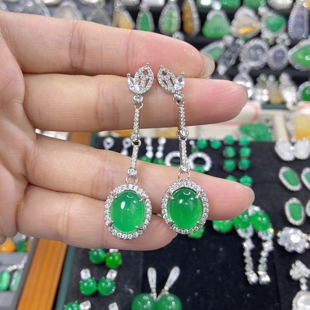 张***予玛瑙/玉髓银S925镶嵌耳坠