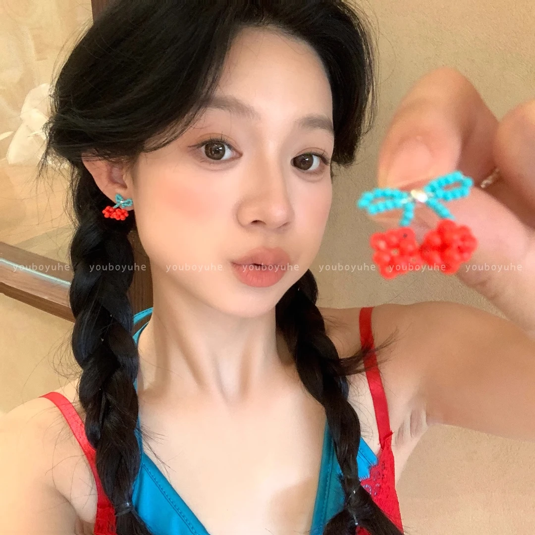 铜合金耳饰 夏日多巴胺串珠樱桃耳钉女甜美气质耳环小众设计耳饰