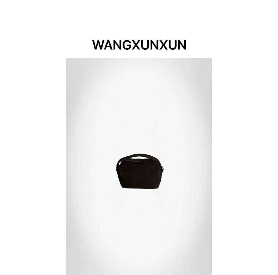 【WANGXUNXUN】反毛皮棕咖色精致感小手包