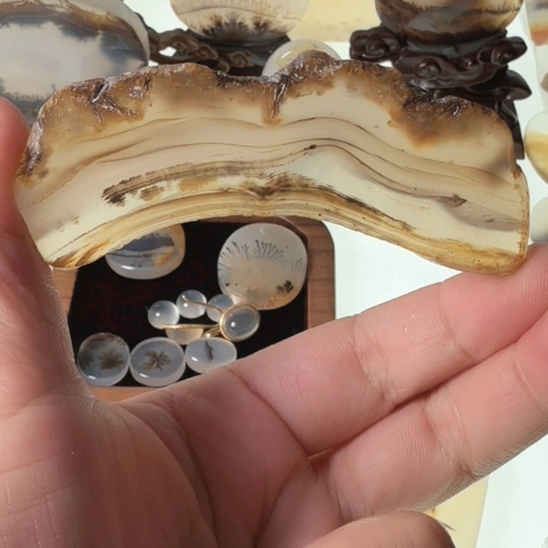 觉***子玛瑙/玉髓未镶嵌珠宝半成品