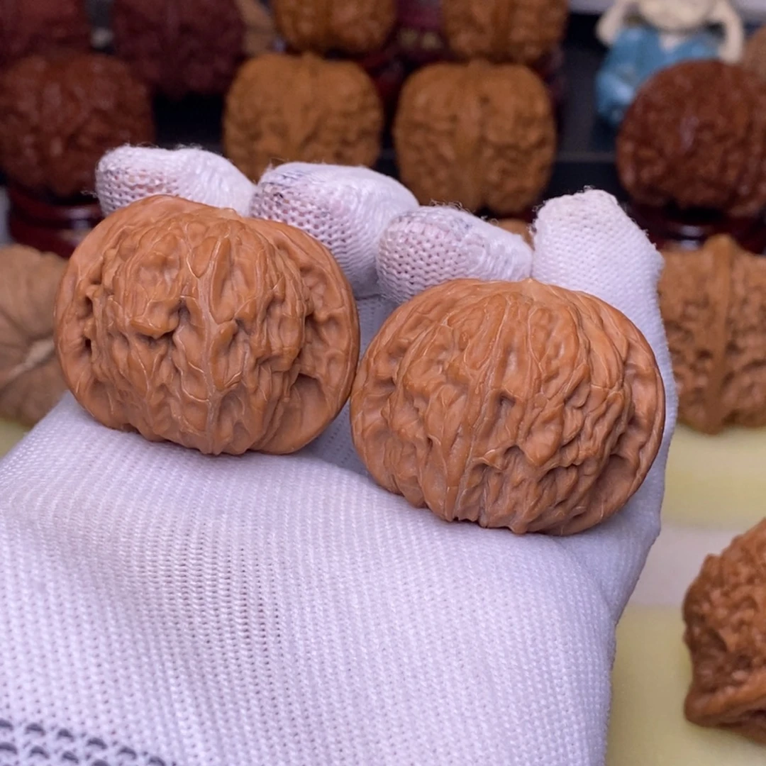 文玩核桃吊坠39 山地磨盘