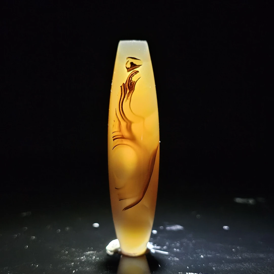 玛瑙象形天画图腾一代帝王君临天下珠型佩戴项坠