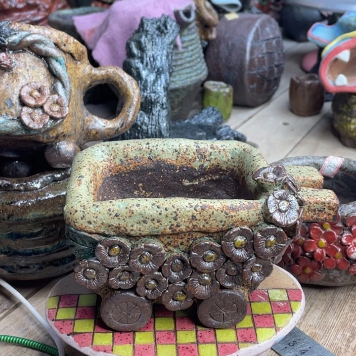 小***讴陶瓷制品不退不换