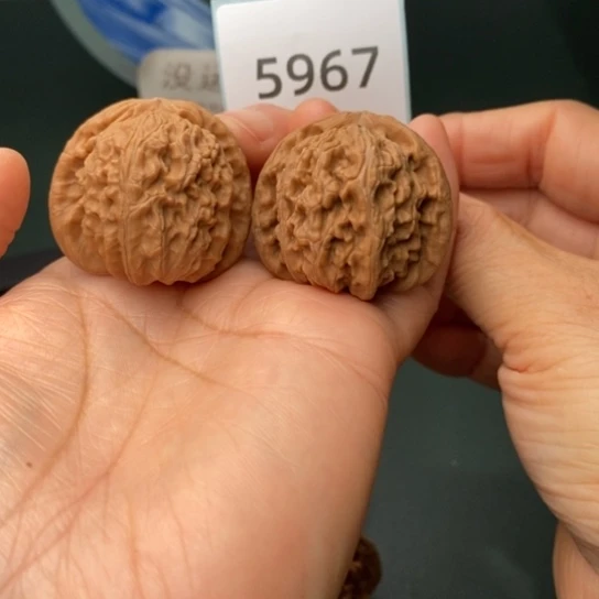 把件文玩核桃36闷白5967