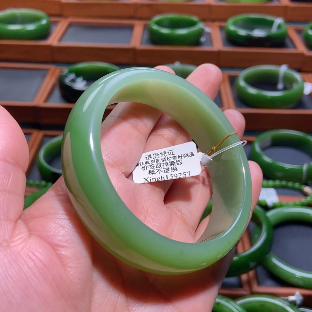 和田玉（碧玉）未镶嵌手镯粉绿5859