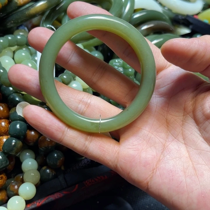 手链未镶嵌和田玉