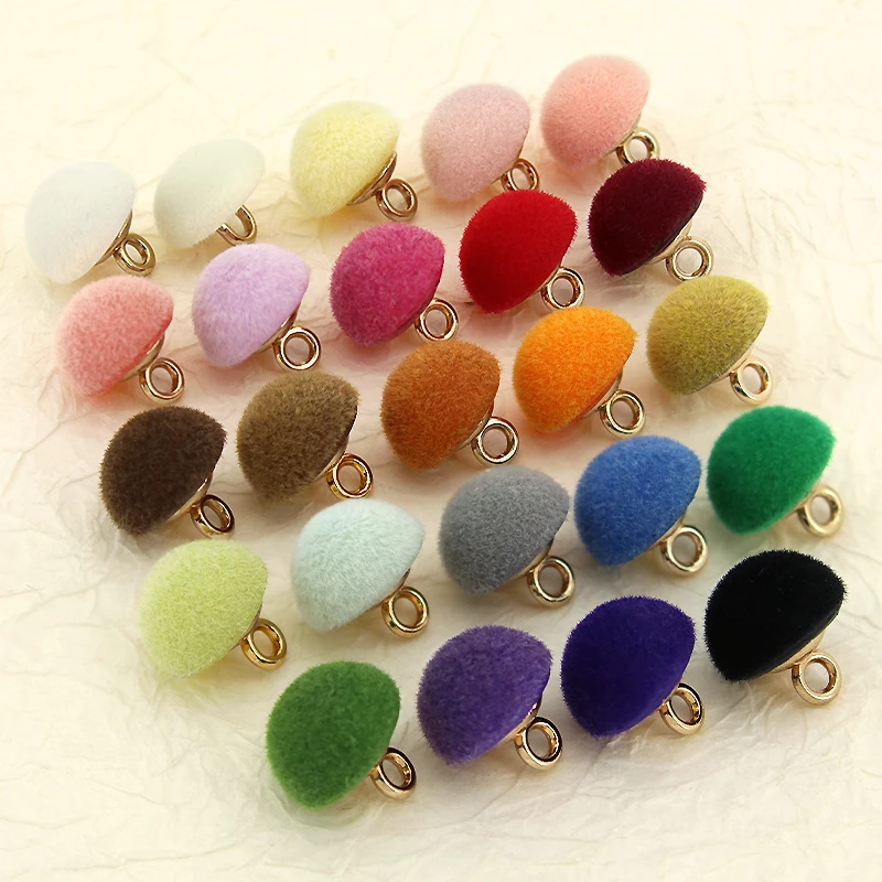 春季针织开衫彩色植绒蘑菇扣