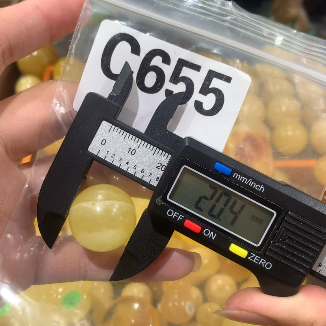 未镶嵌琥珀珠宝奇石