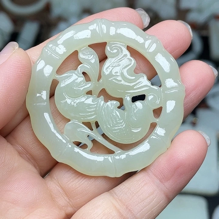 和田玉未镶嵌挂件