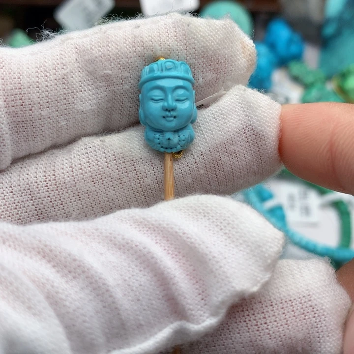 绿松石未镶嵌珠宝奇石