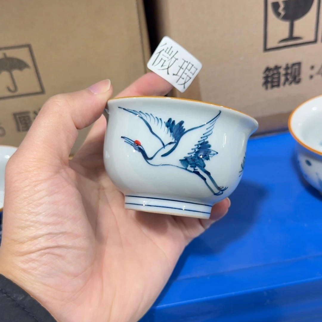 釉下手绘茶具微瑕