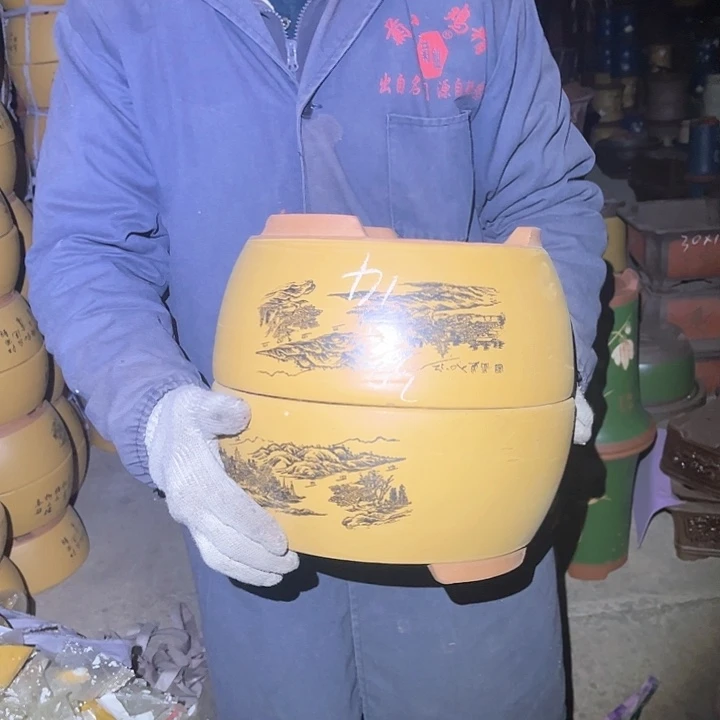 紫砂紫砂花盆和茶叶