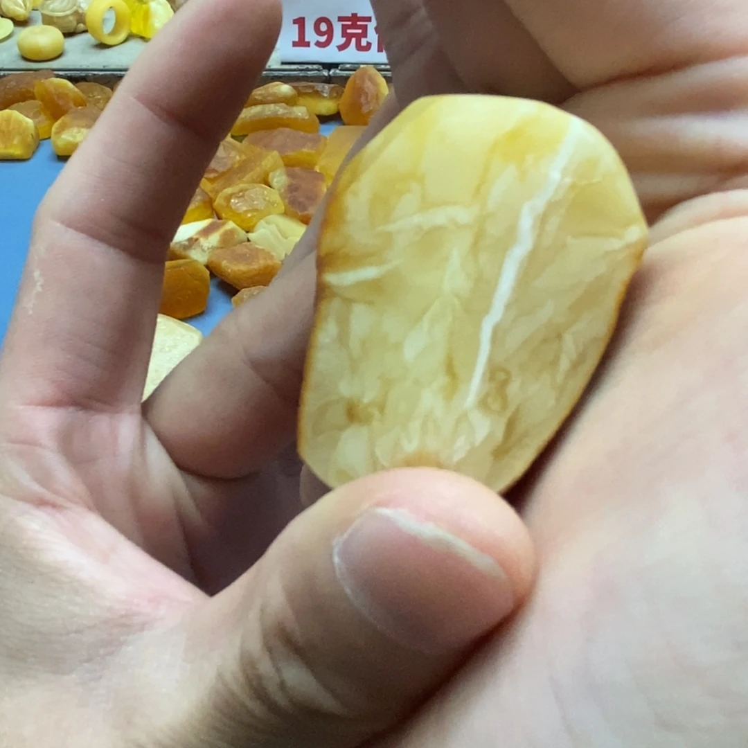 定制琥珀定制蜜蜡未镶嵌传世琥珀蜜蜡定制