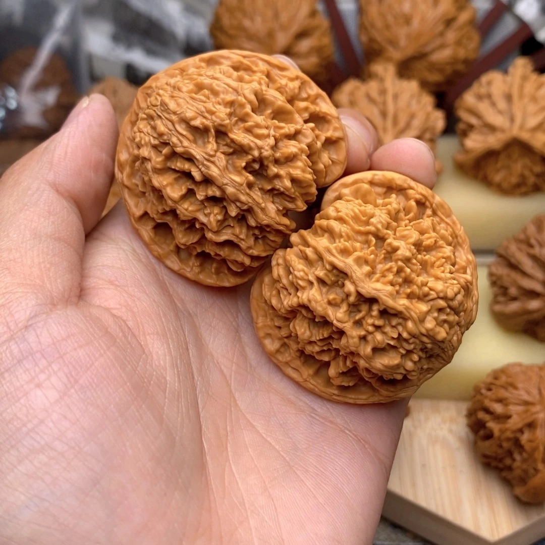 文玩核桃把件302号44星