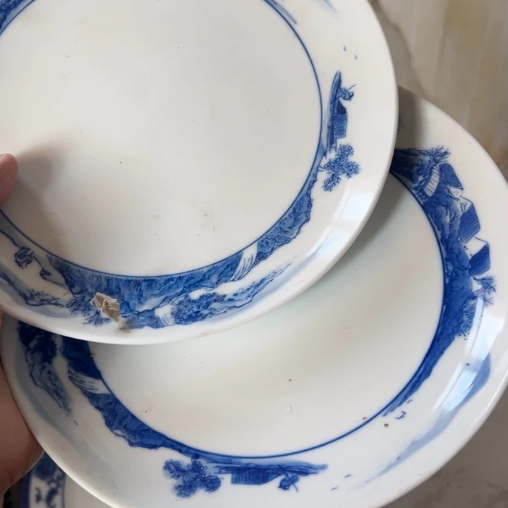 七寸手绘微瑕两个