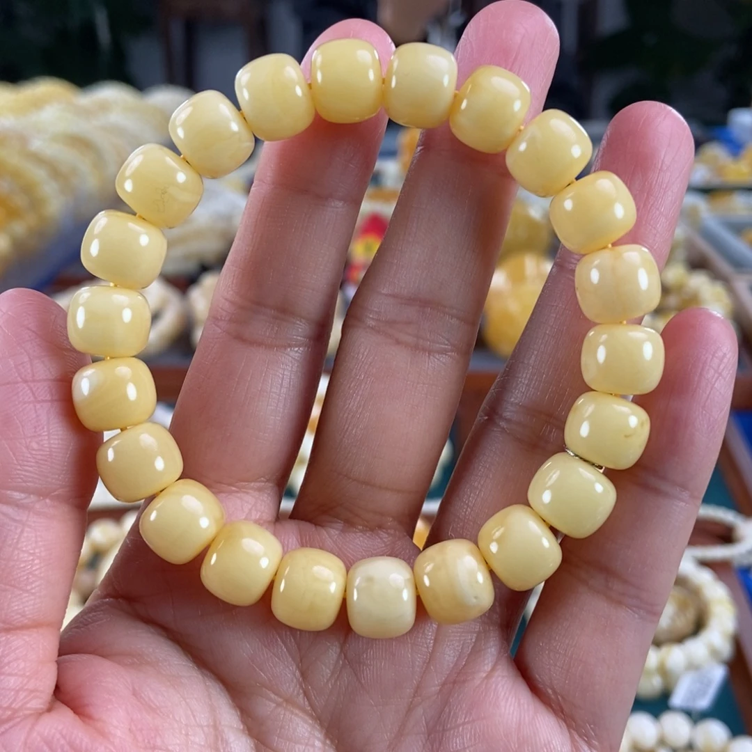 琥珀未镶嵌珠宝奇石10+浓蜡老型15.52