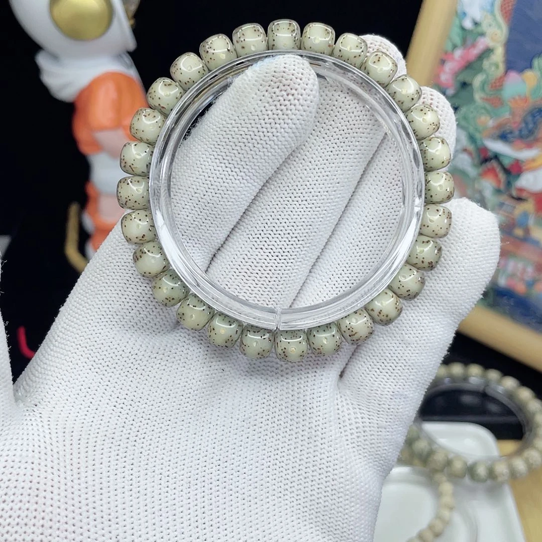 吊坠星月菩提7765