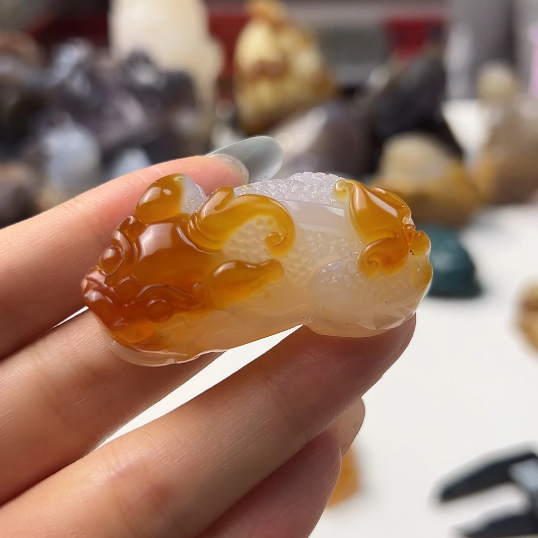 玛瑙/玉髓颈饰未镶嵌