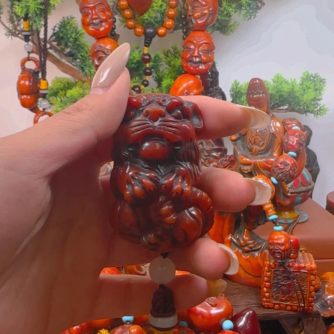 琥珀裸石未镶嵌手把