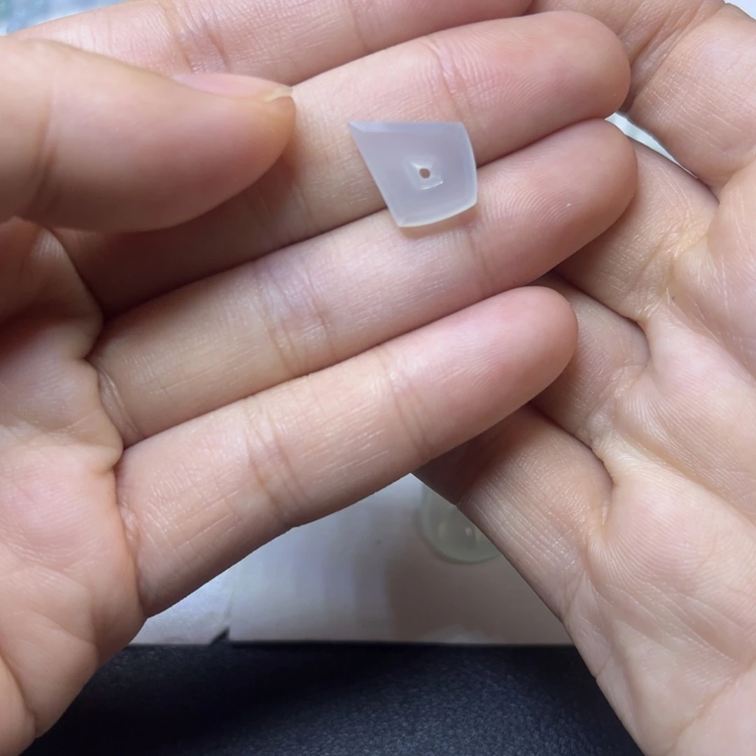 翡翠裸石缅甸翡翠