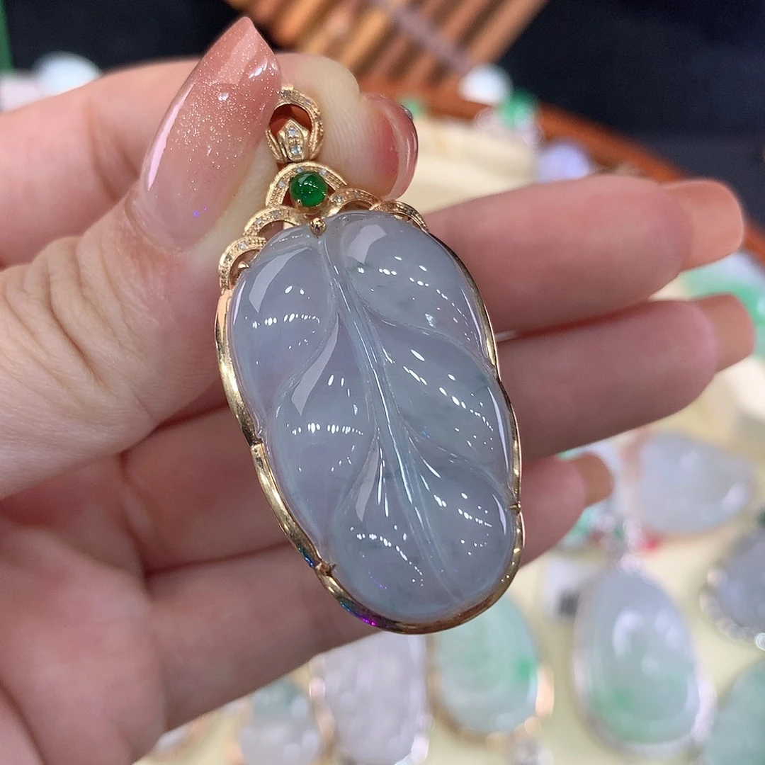 翡翠18K金镶嵌吊坠(不含链)