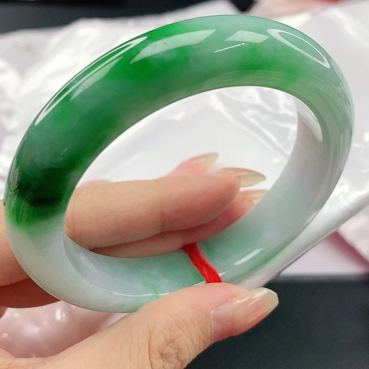 未镶嵌手镯翡翠，874